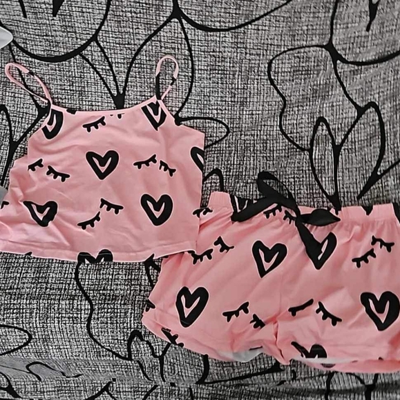 Pink heart and Eyelashes pj set - Picture 2 of 2